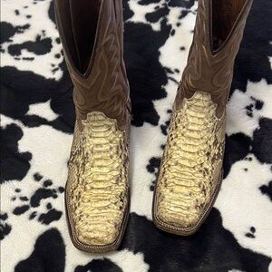 Circle G Brown and Gold Men's Boots